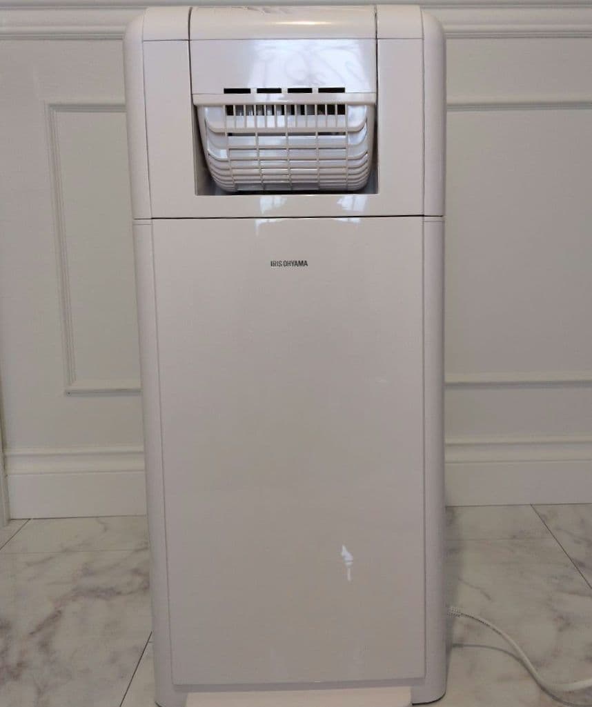 サーキュレーター衣類乾燥除湿機　アイリスオーヤマ　2022年IJDC-K80-W