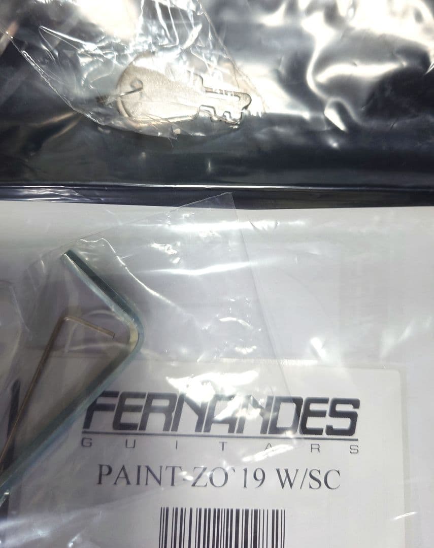 【19日迄値引】FERNANDES ZO-3 hide サイケ ハードケース付き