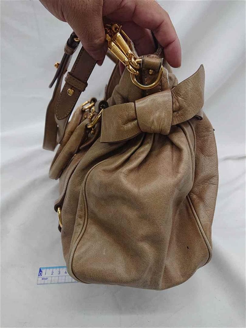 ◎ミュウミュウ マテラッセ レザー 2WAYハンドバッグ ベージュ レディース