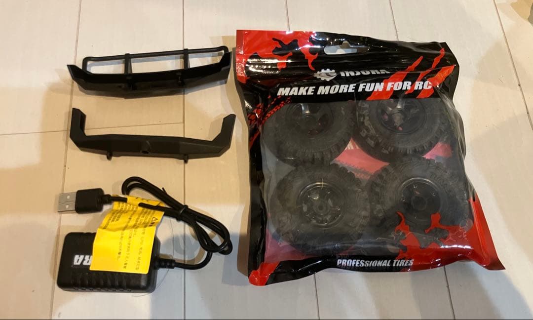 FMS FCX18 トヨタ ランドクルーザー LC80 1/18 クローラー