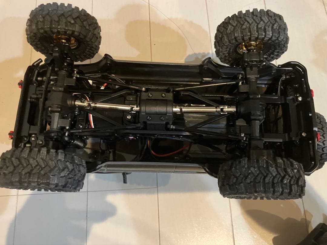 FMS FCX18 トヨタ ランドクルーザー LC80 1/18 クローラー