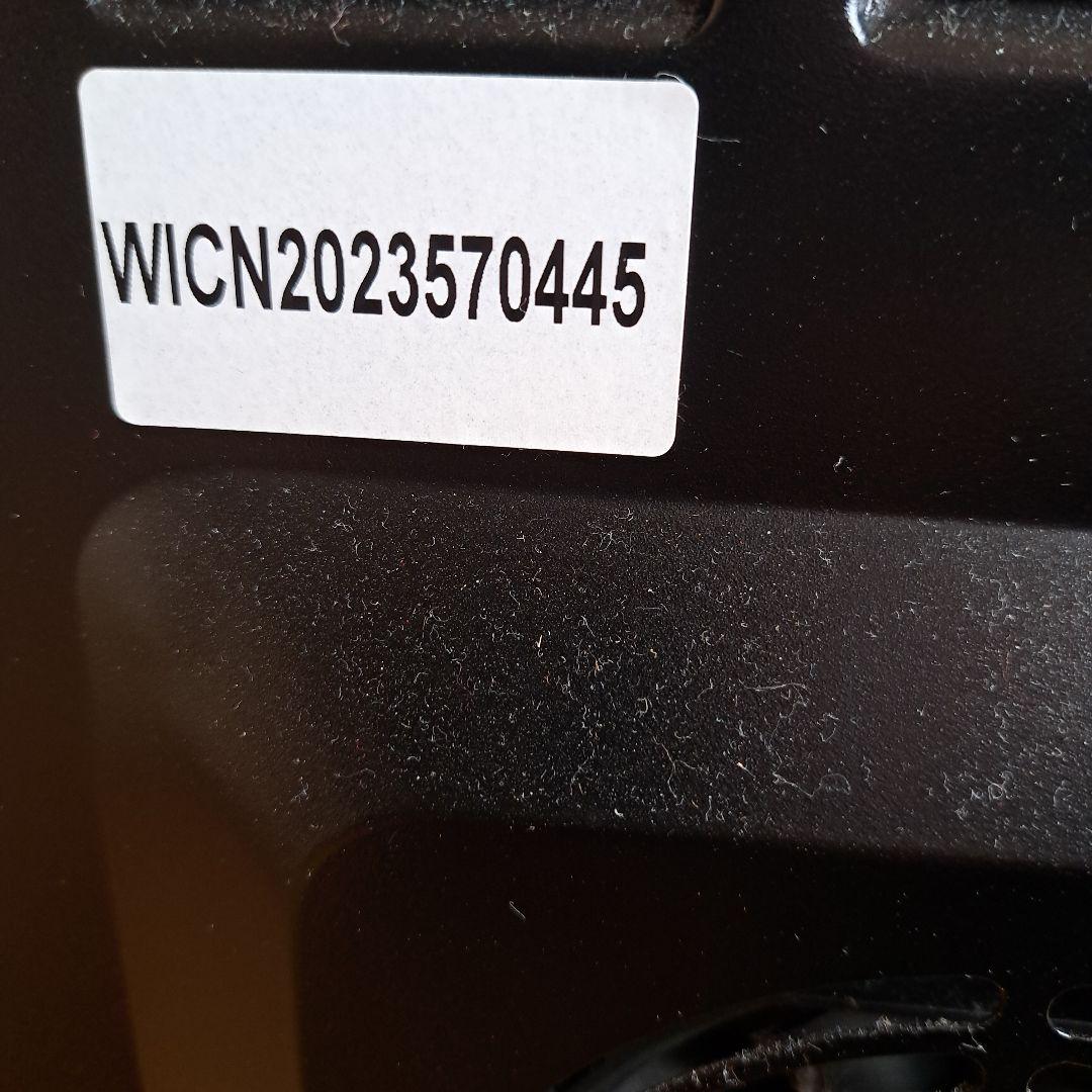 コーナー型ワインセラー 黒 ガラス扉 5棚