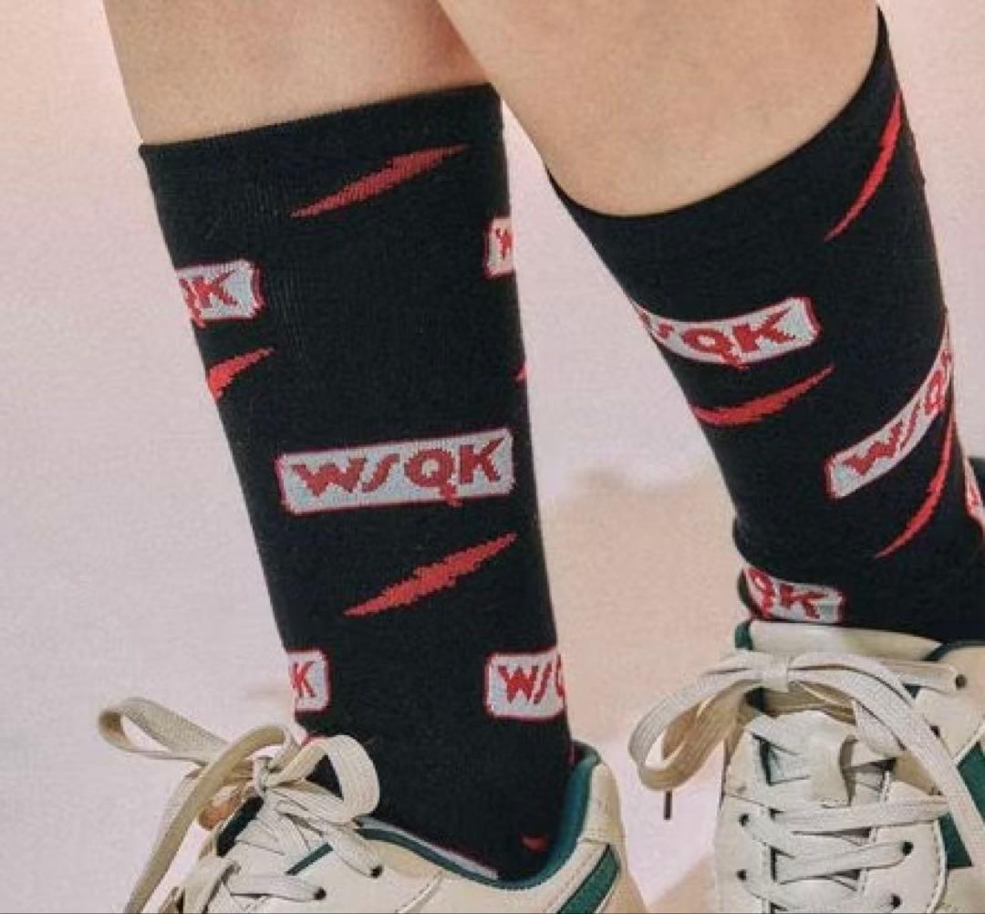 ストレンジャーシングス ニコアンドWSQK ニット帽 靴下 ベルトSET