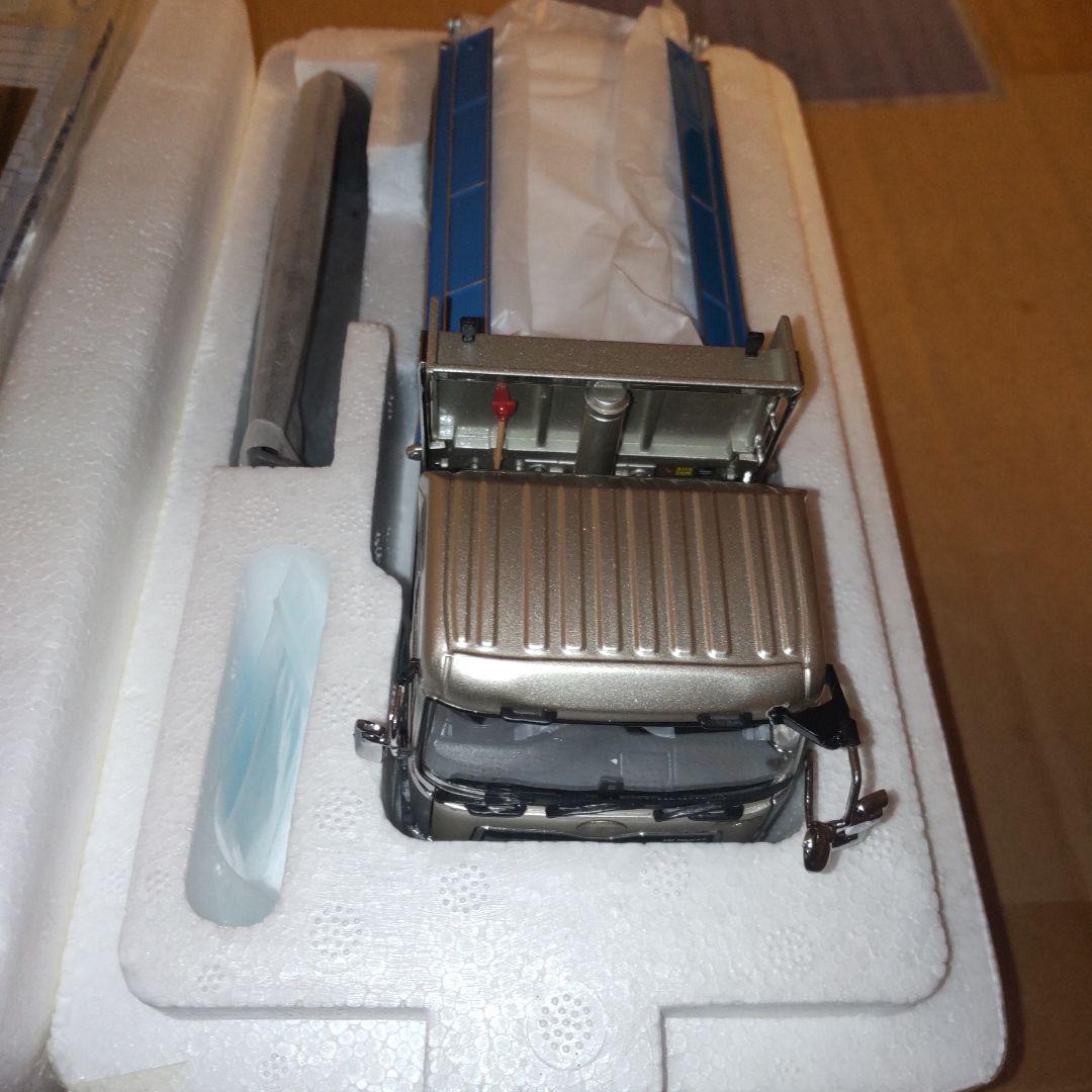 UDトラックス　クオンダンプカー　DYNAPAC  SD2500CS  2セット