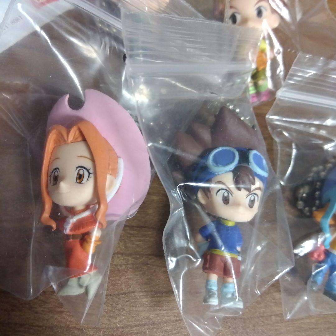 未開封新品　デジモン　メモリアルスイング　ガチャガチャ　コンプセット