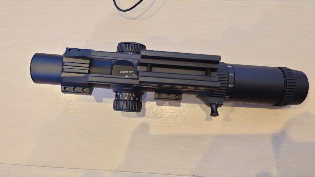 ベクターオプティクス フォレスター gen2 1-5×24