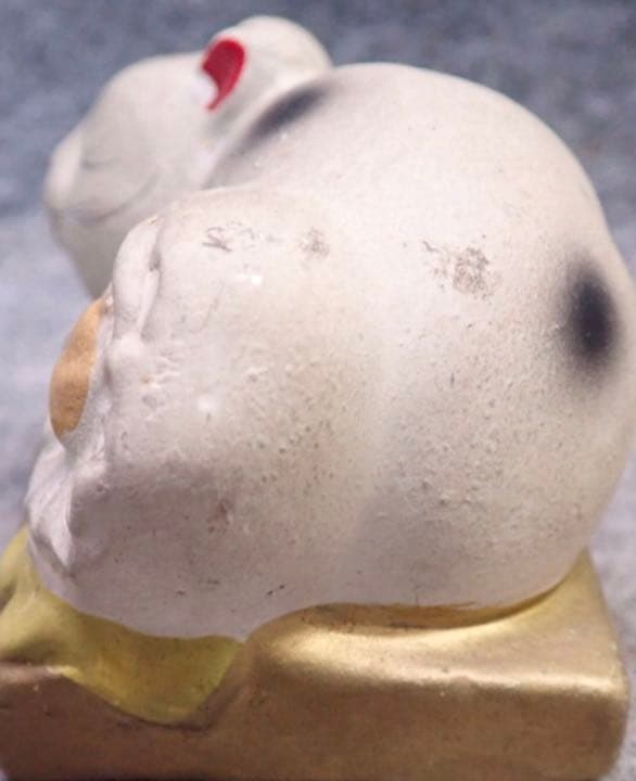 明治期後期の欧米お里帰り品アンティークの眠り猫里親募集中　古玩　戦前土人形