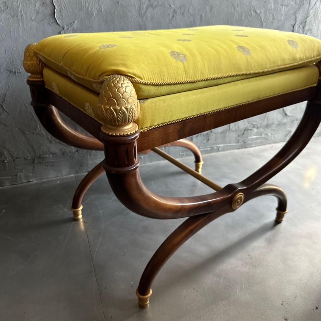 びっくりな瞬間的お値下げ❣️シノワズリなチェア　腰掛けに　スツール