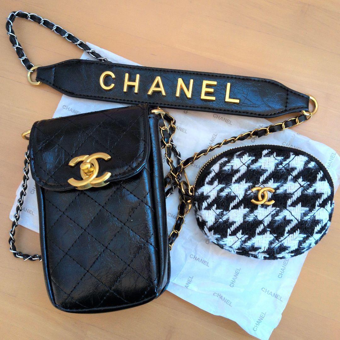 CHANEL ショルダーバッグ 　ポーチ付き