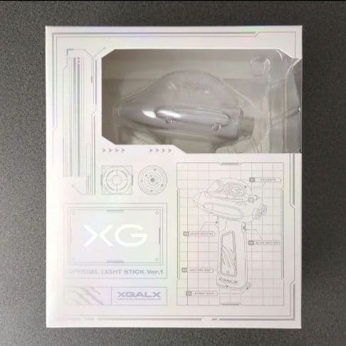 新品未開封　XG　ペンライト　 LIGHT STICK 　トレカ付き