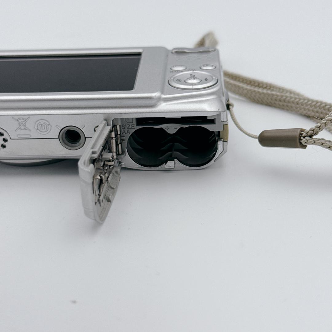 専用予約済み【良品】FUJIFILM FinePix AV100 コンパクトデジ