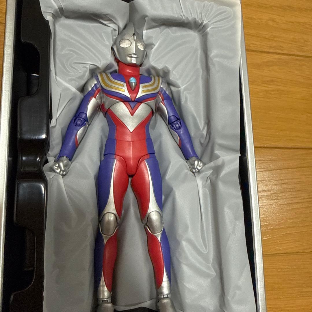 S.H.Figuarts 真骨彫製法　ウルトラマンティガ　マルチタイプ　初版