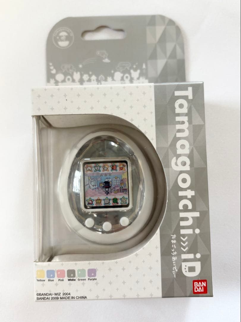 未開封　たまごっち　Tamagotchi id ホワイト BANDAI