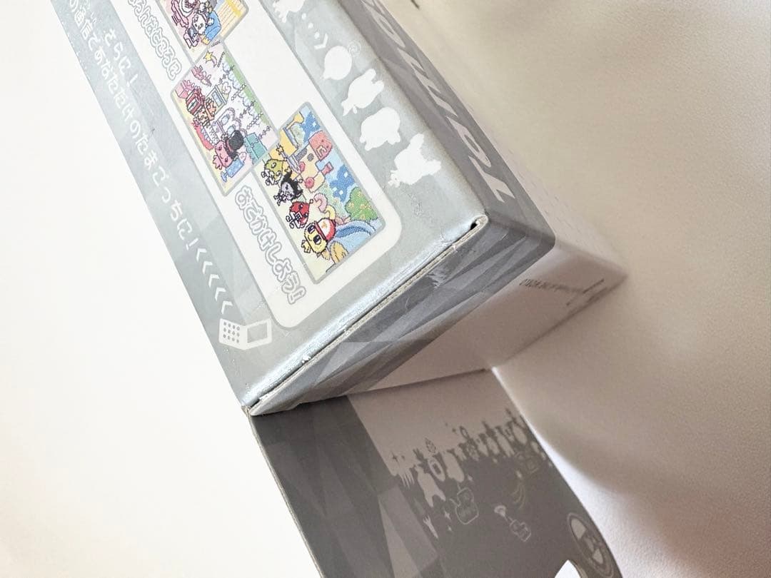 未開封　たまごっち　Tamagotchi id ホワイト BANDAI