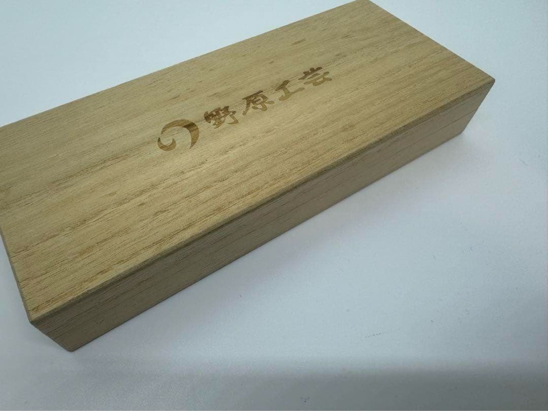 catさま専用　野原工芸　特上花梨瘤・斑紋純銀色　スリムボールペン　希少品