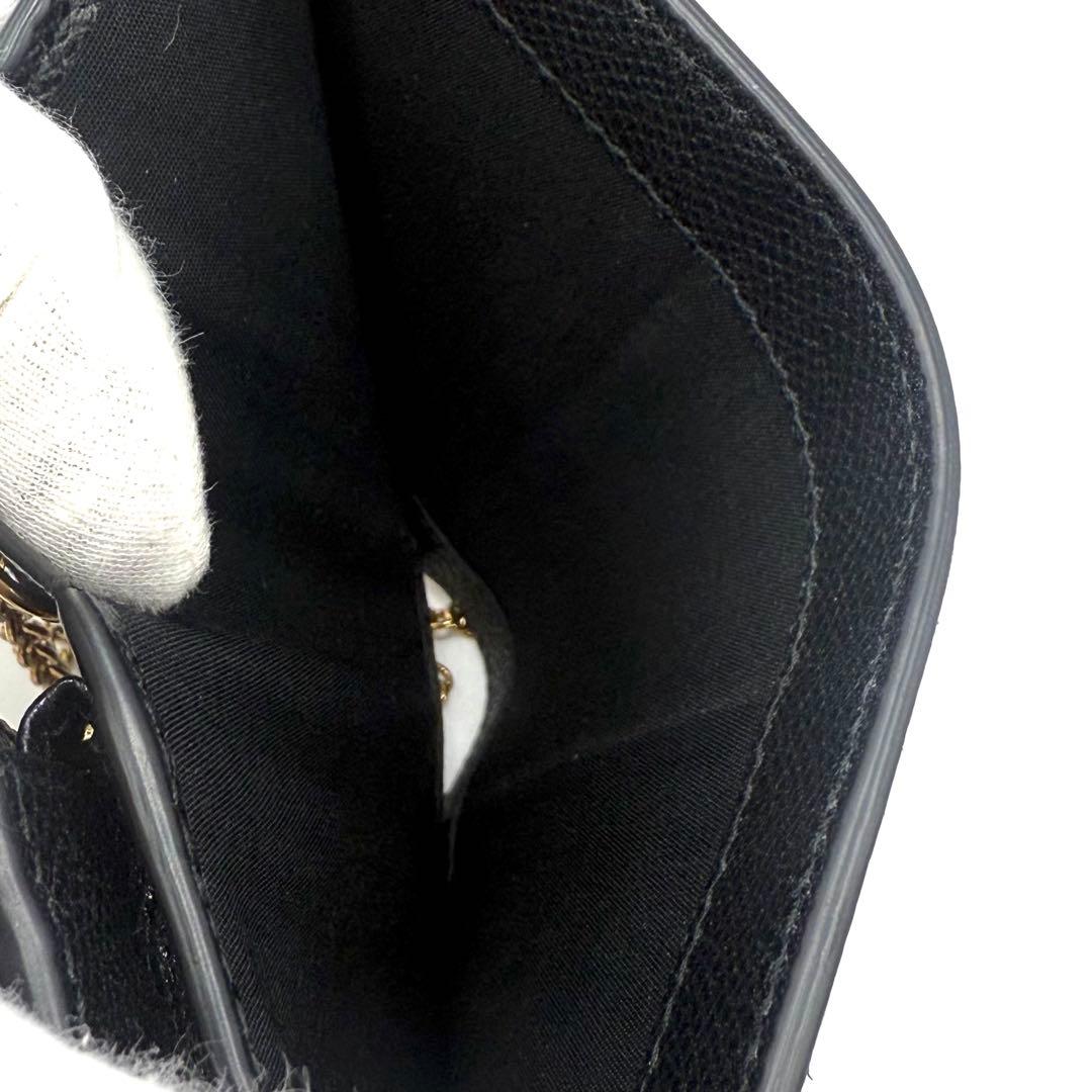 フェラガモ チェーンウォレット ガンチーニ ブラック