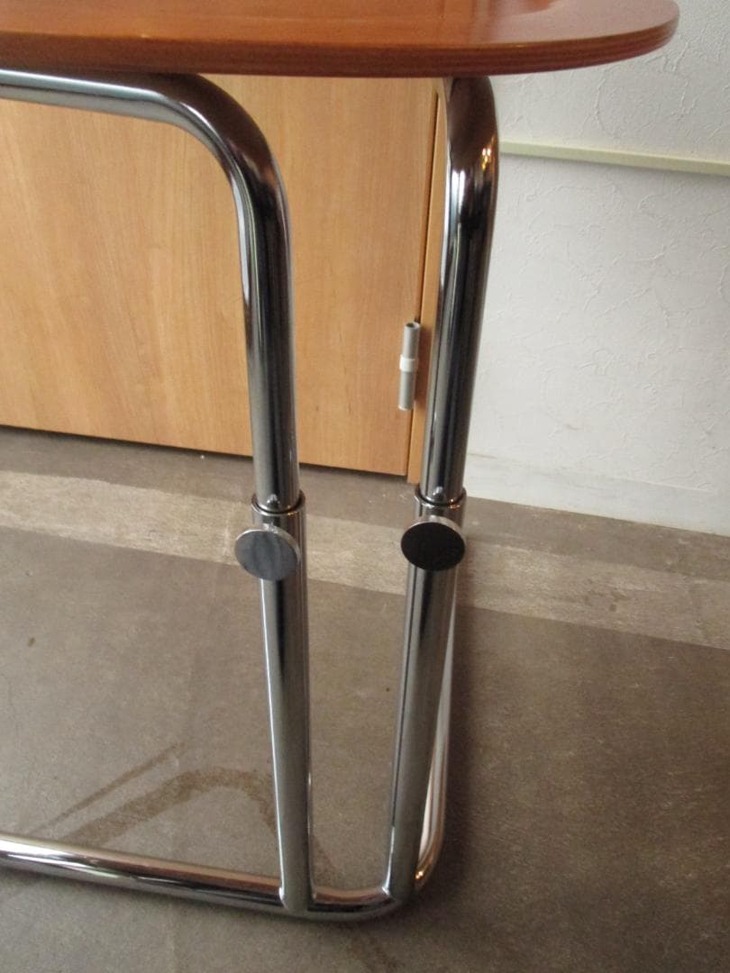 TECTA■K23　サイドテーブル■テクタアクタスACTASバウハウス