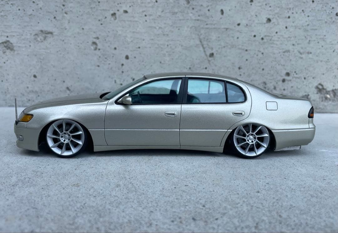 アオシマ　14アリスト　1/24完成品　最終値下げ