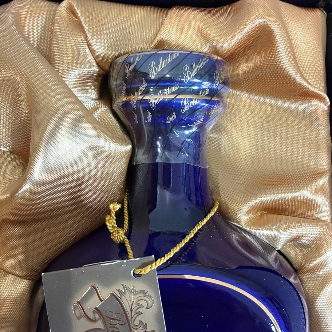 バランタイン21年スコッチウイスキー 未開封　陶器ボトル　箱/プラカバー付