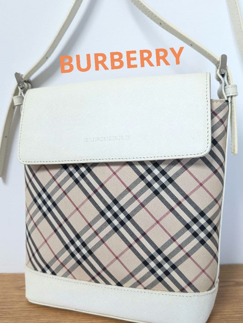 Burberry バーバリー ショルダーバッグ ノバチェック 斜め掛け レザー