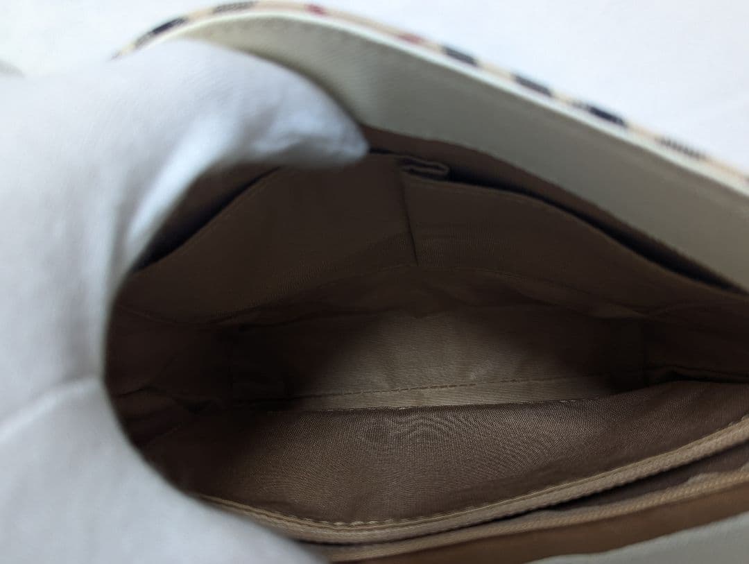 Burberry バーバリー ショルダーバッグ ノバチェック 斜め掛け レザー