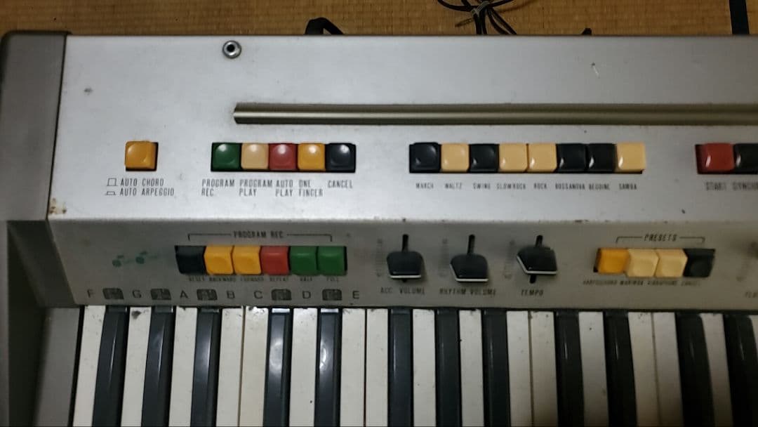 Brother 電子オルガン 61鍵 シルバー