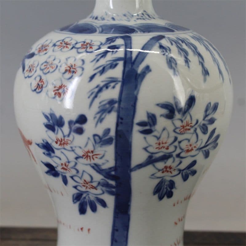 清康煕青花釉里紅三羊開泰梅瓶 景徳鎮 陶磁器 装飾品 現代工芸品 美術品 置物