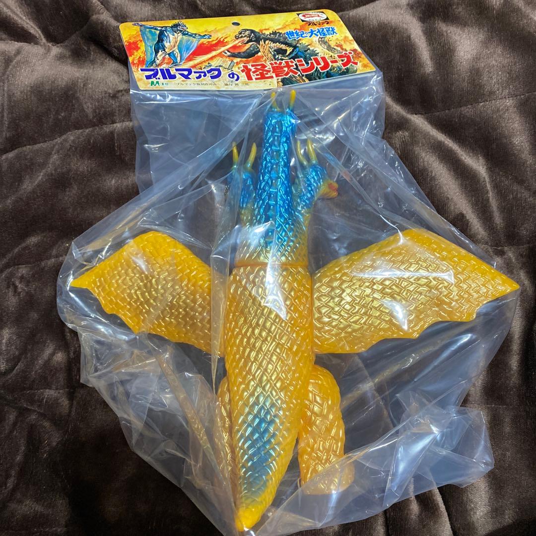 キングギドラ　新品フィギュア