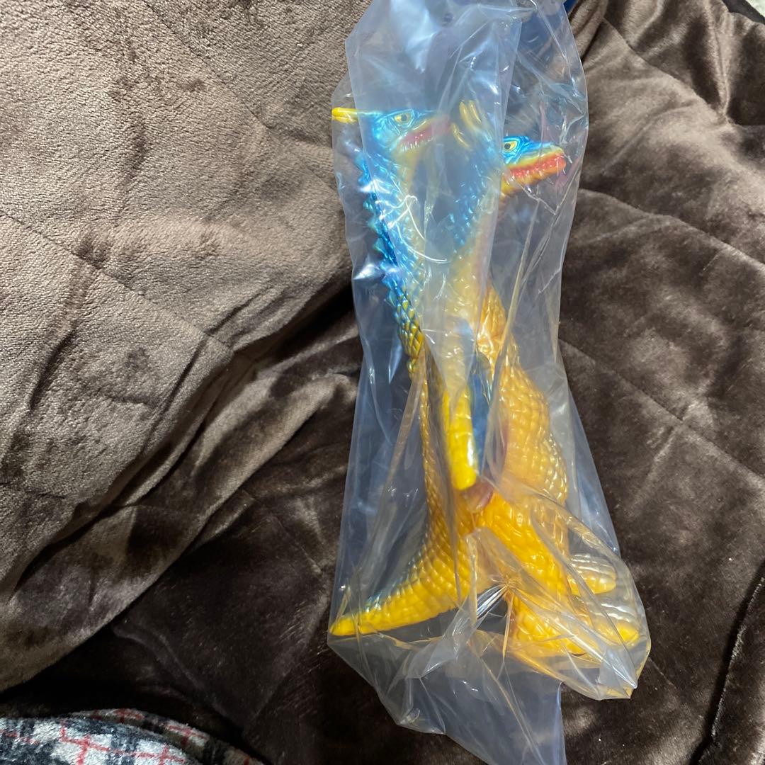 キングギドラ　新品フィギュア