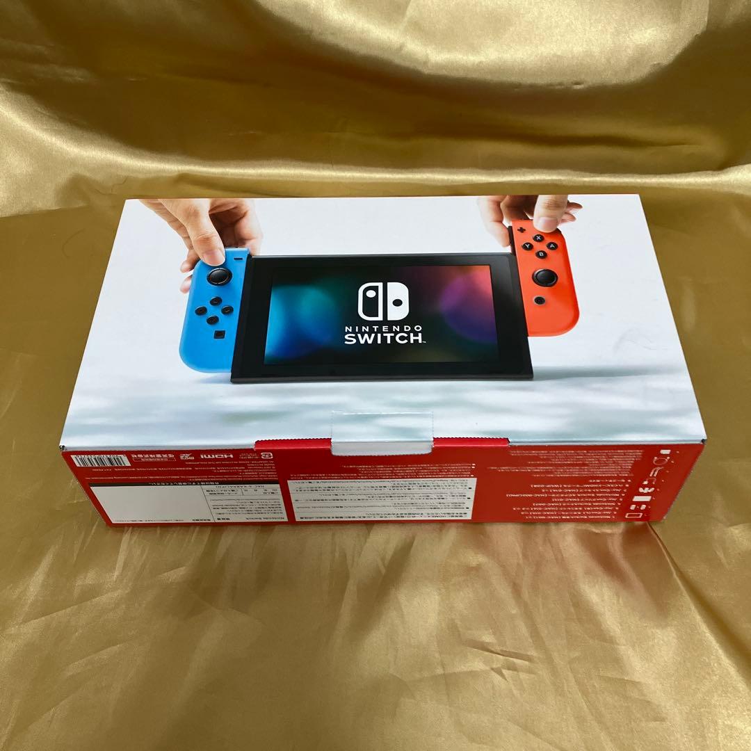 匿名配送　Nintendo Switch 本体　付属品完備
