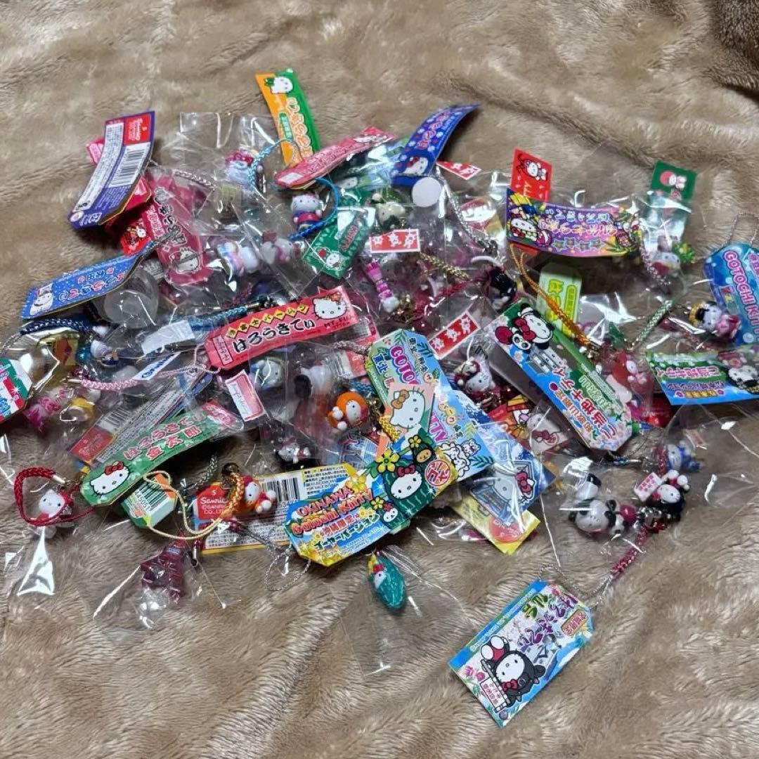 星*奨様 ハローキティ ご当地 根付け ストラップ 50点 まとめ売り