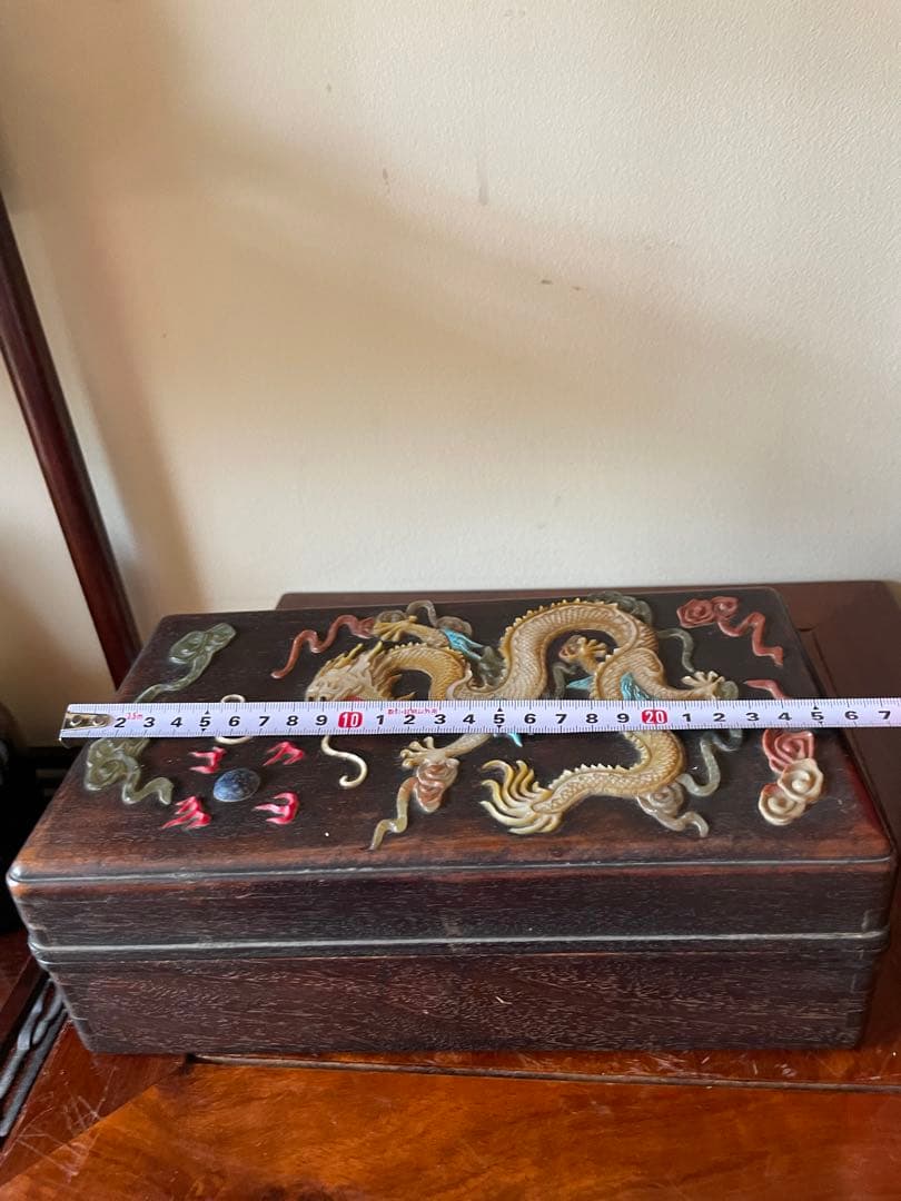 中国紫檀の宝石小箱 貴重品入れ龍宝石嵌め古董重品重1.2kg