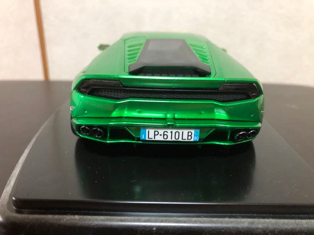 アオシマプラモデル1/24 ランボルギーニウラカン　完成品