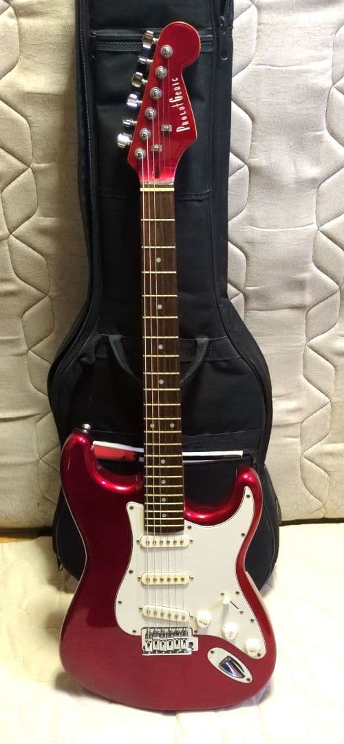 美品　PnotntGenic　SELDER エレキギター 赤　ケース付き