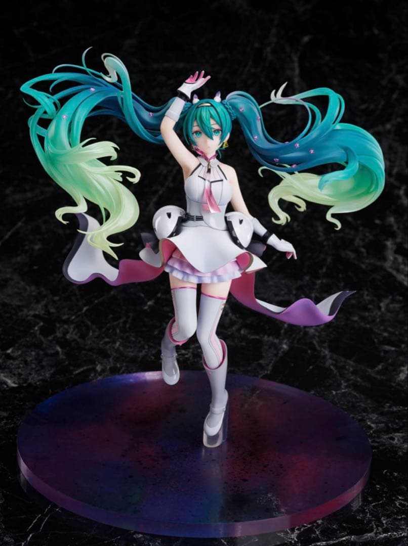 初音ミク GALAXY LIVE 2020 Ver. 1/7スケールフィギュア