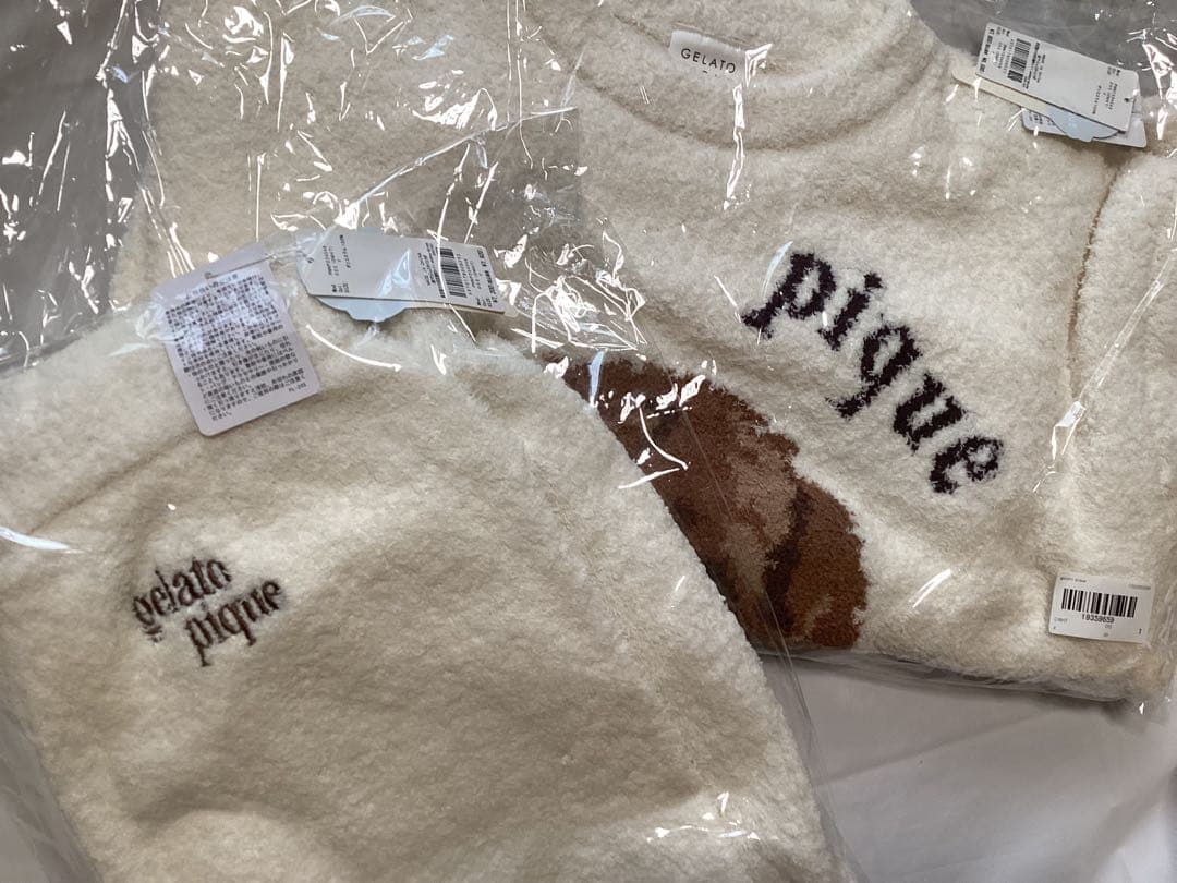 ジェラートピケ パウダーDOG3柄ジャガードプルオーバー＆ロングパンツセット