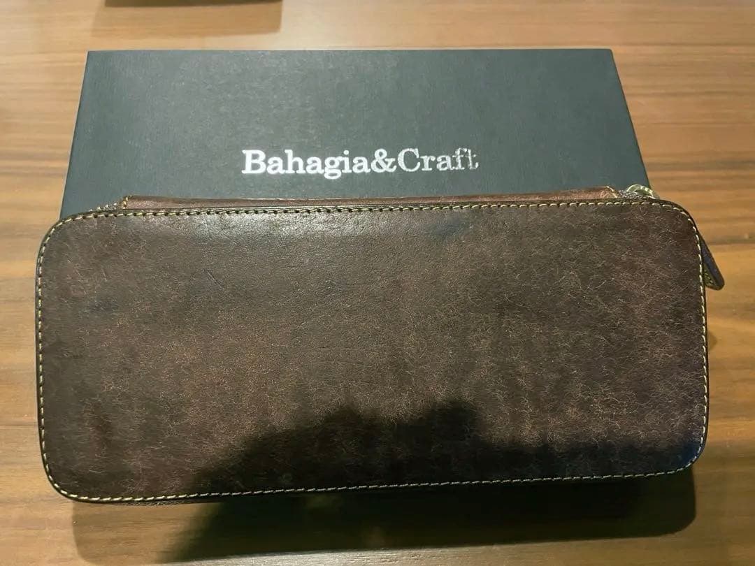 バハギア&クラフト　Bahagia&Craft ラウンドジップペンケース 値下げ