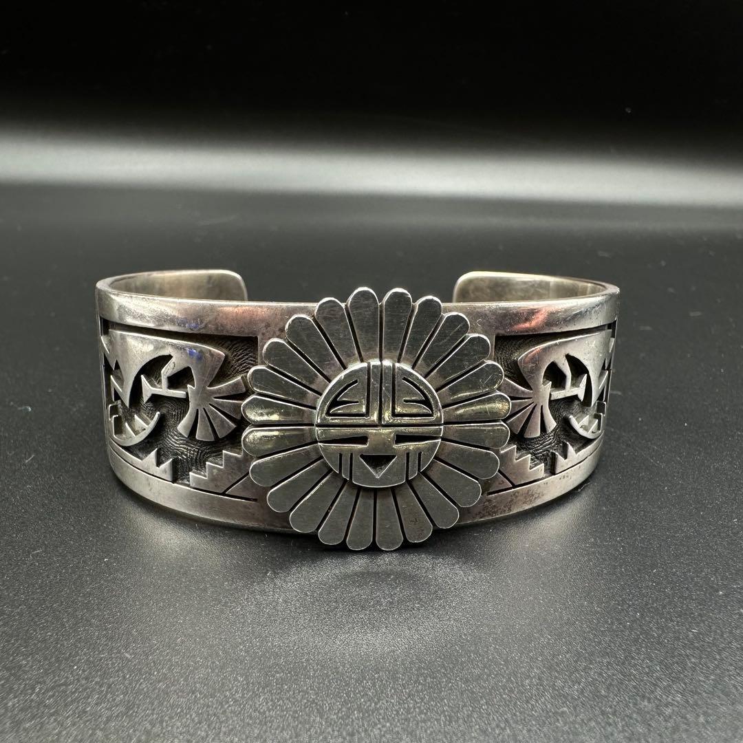 HOPI族　Gary & Elsie Yoyokie サンフェイス　バングル