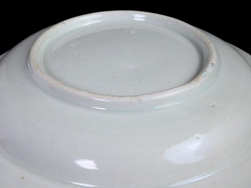 古伊万里　墨弾に雲龍　色絵　花に唐草の図　６寸皿　B130AS-DBc