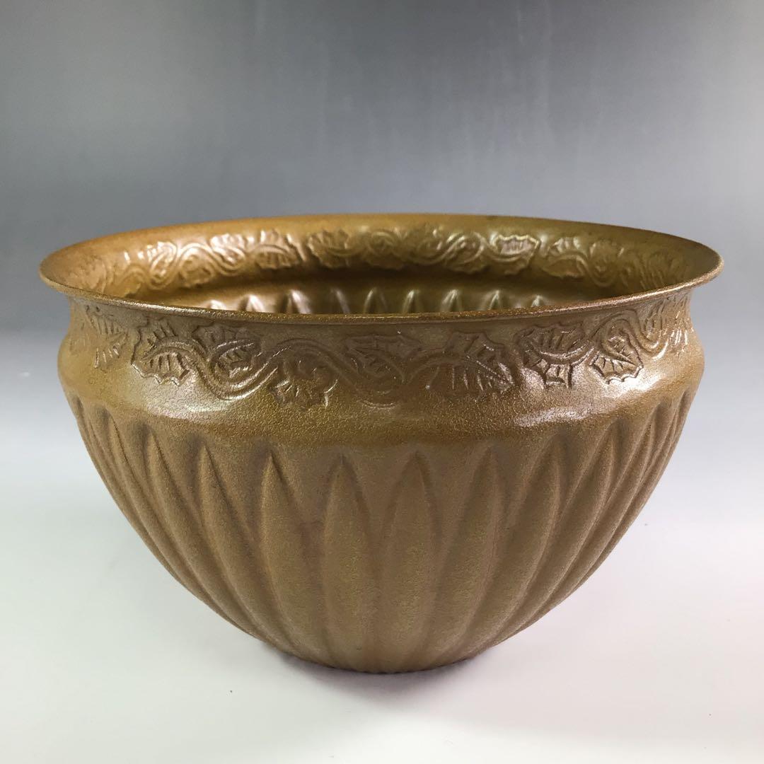 Ｒ６７１　建水　『中川浄益造』『而妙斎　書付』『菊彫モール建水』　共箱　茶道具