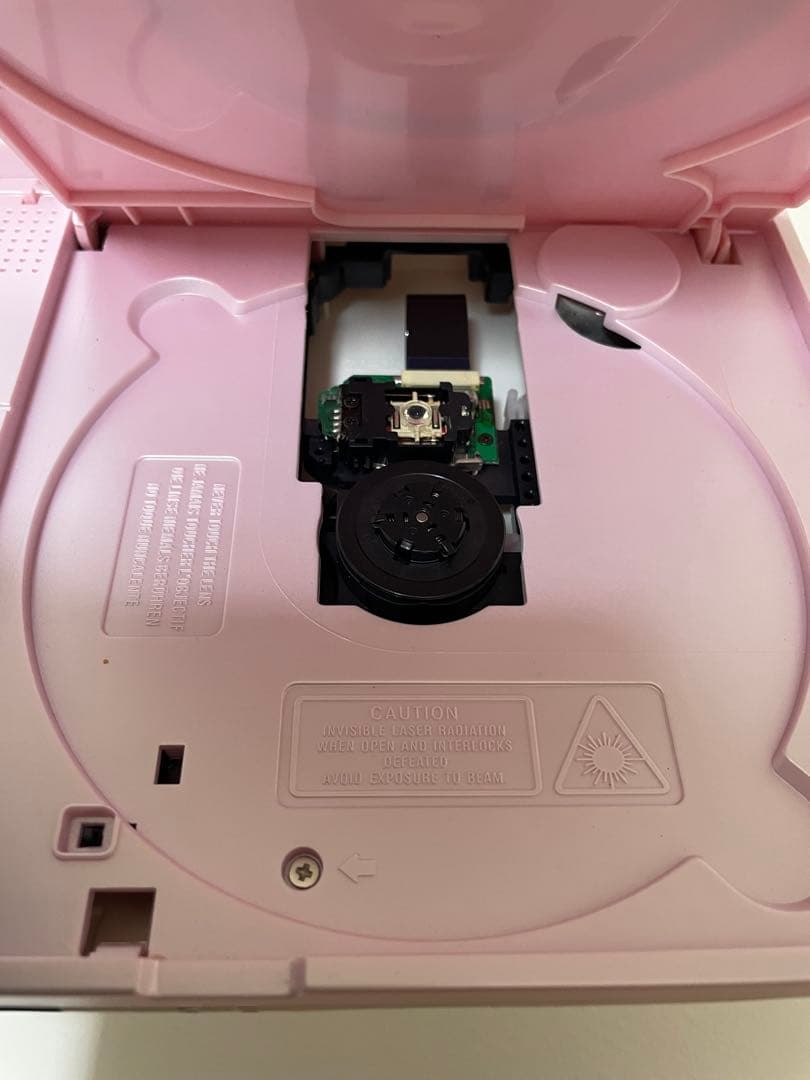 ラ*人様 激レア　vintage ハローキティ　ポータブルDVDプレーヤー　PD