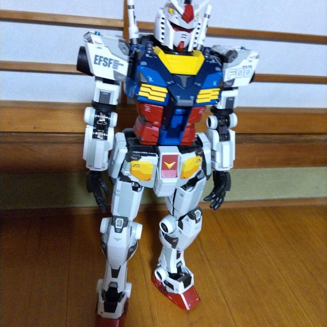 DX超合金RX-7800GUNDAM