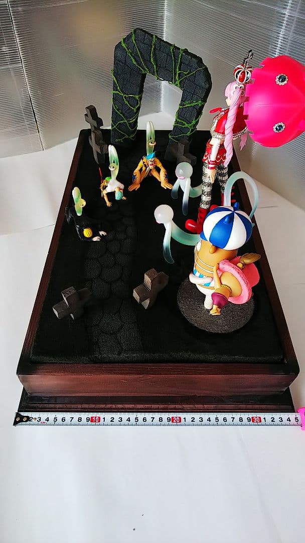 ワンピース ジオラマ ペローナ ゾロ サンジ フランキー クマシー