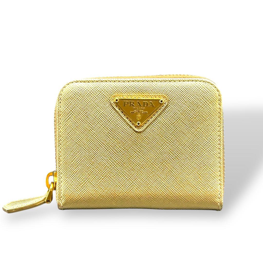 【大人気】PRADA　プラダ　レザーウォレット ゴールド系 ケース　美品