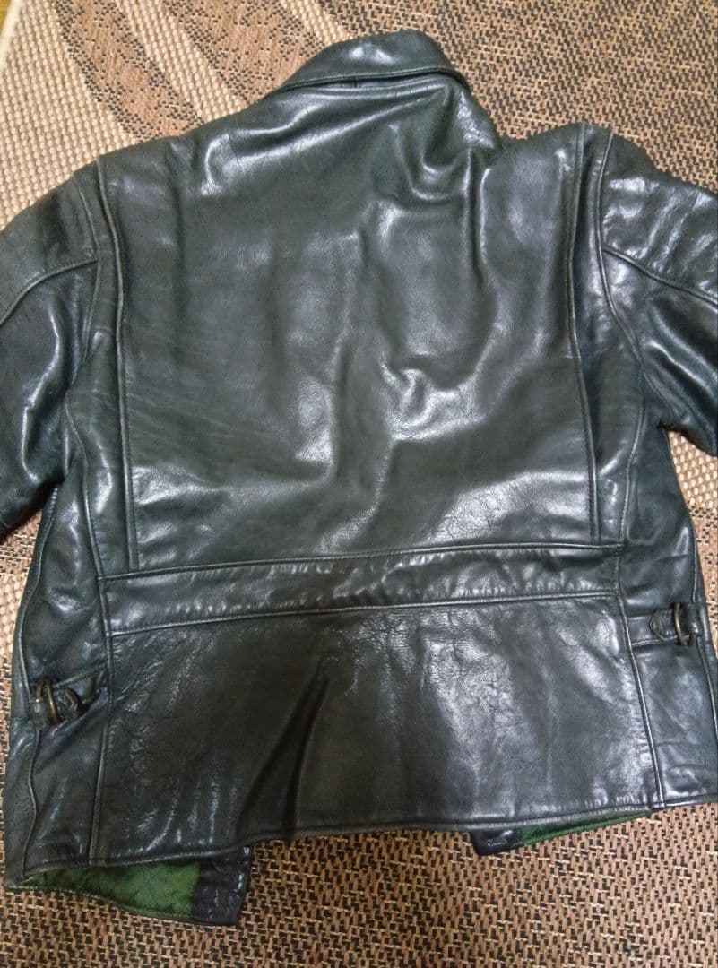 NEW REPUBLIC ニューリパブリック