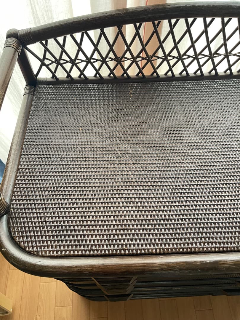 アンティークラタン風タンス