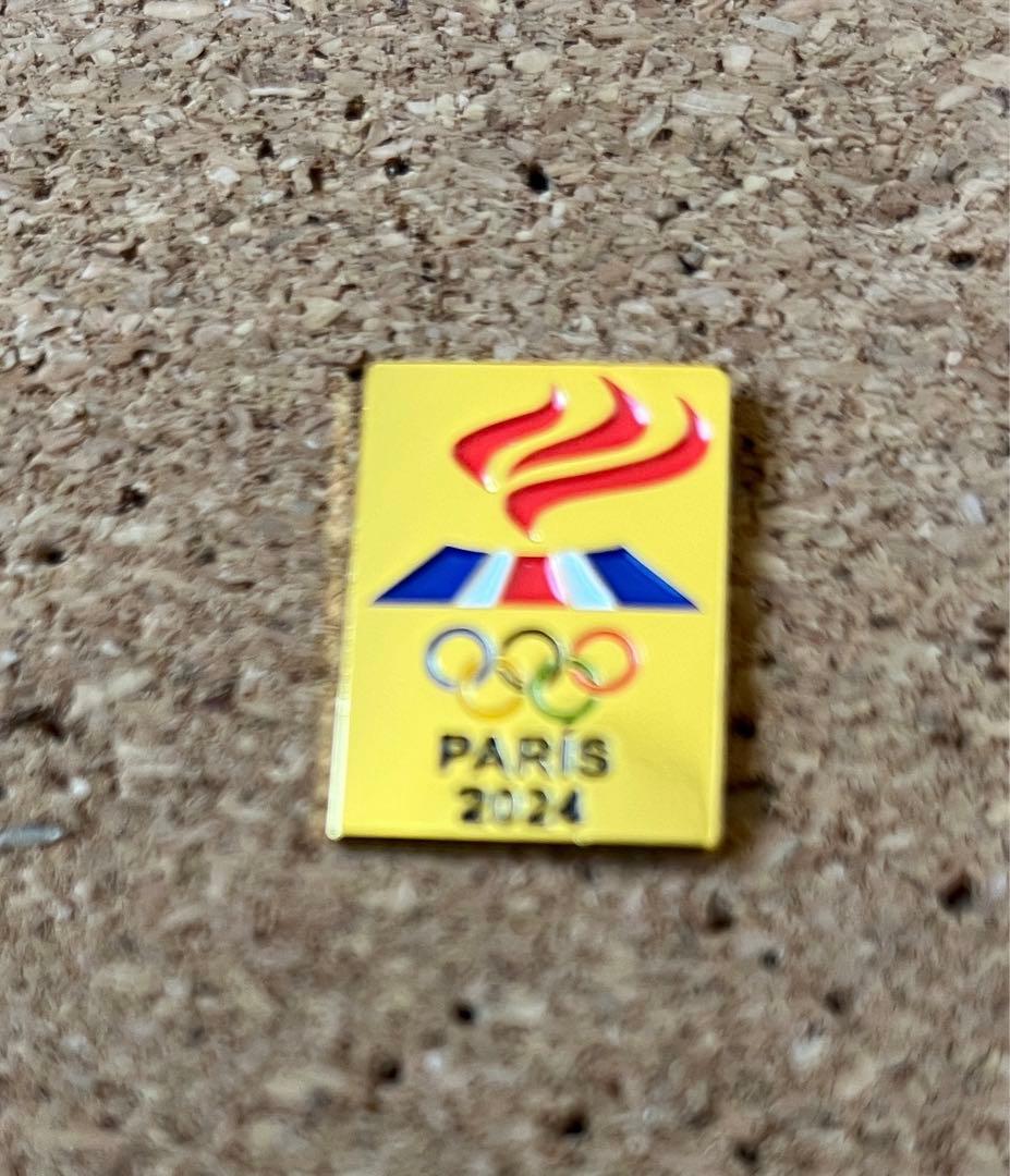 2024 パリオリンピック　スロバキア　ピンバッチ