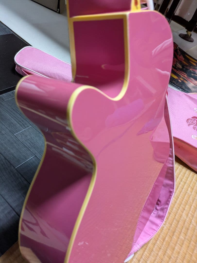 ジプシーローズ　Gypsy Rose ピンクアコースティックギター　ラメ入り
