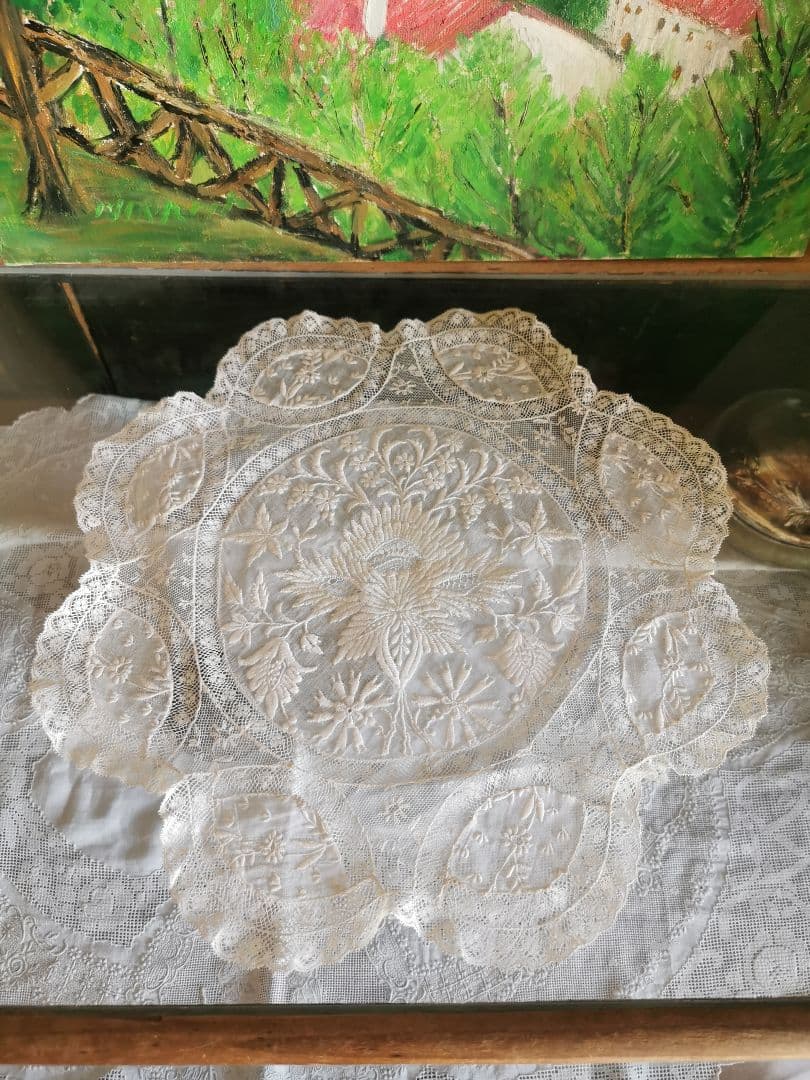 アンティークフランス ノルマンディーレース 花型ドイリー アイリッシュリネン風