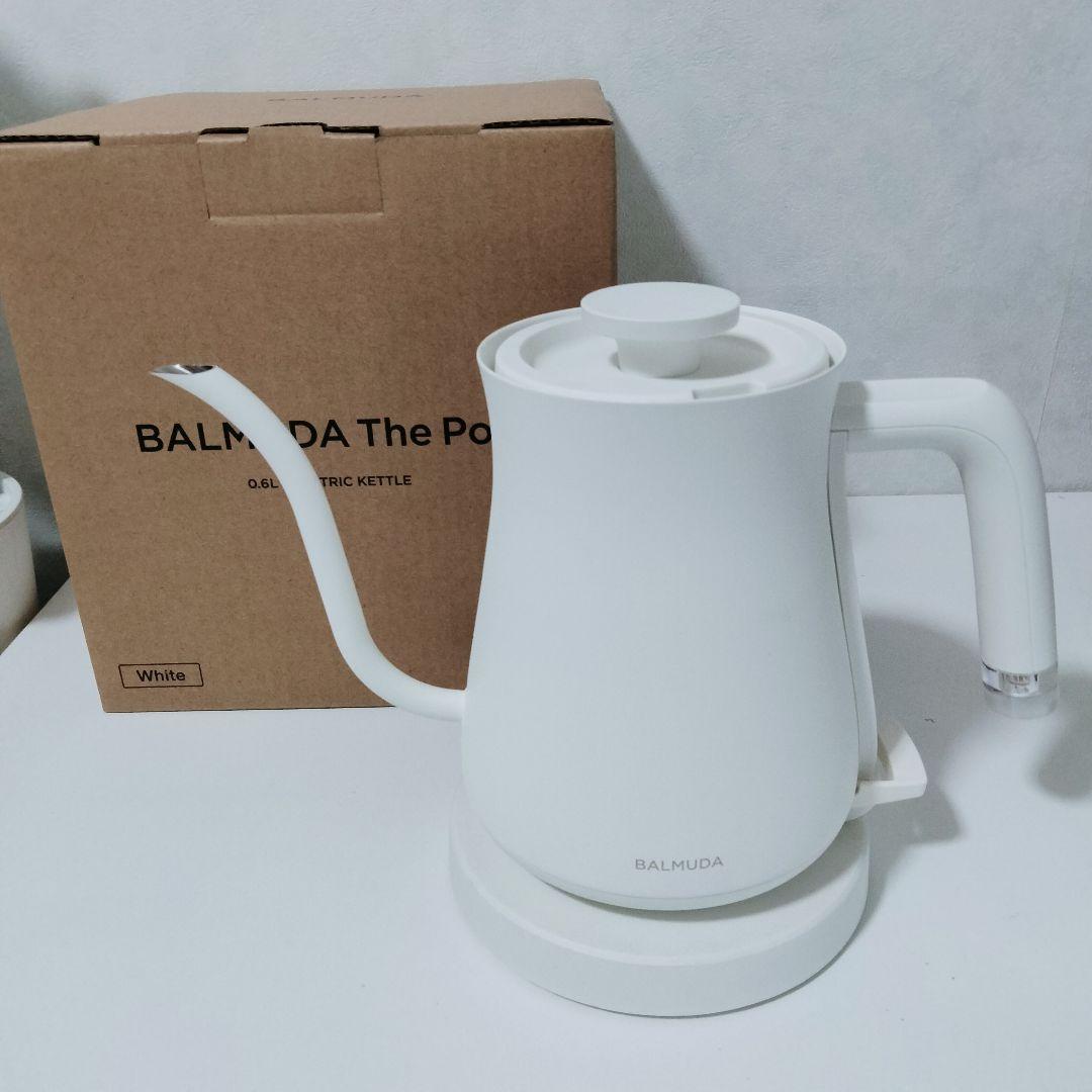 【2022年製】BALMUDA バルミューダ　電気ケトル　ホワイト　703